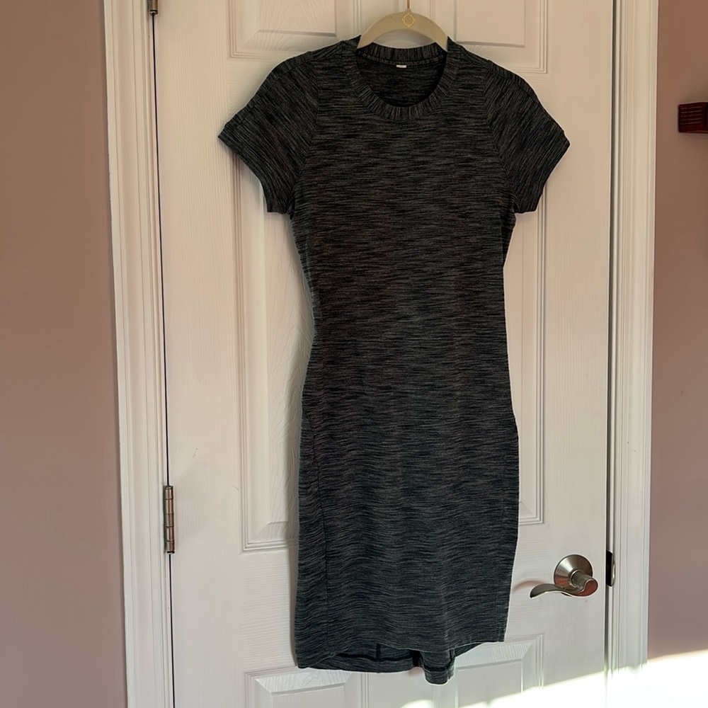 Lululemon dress